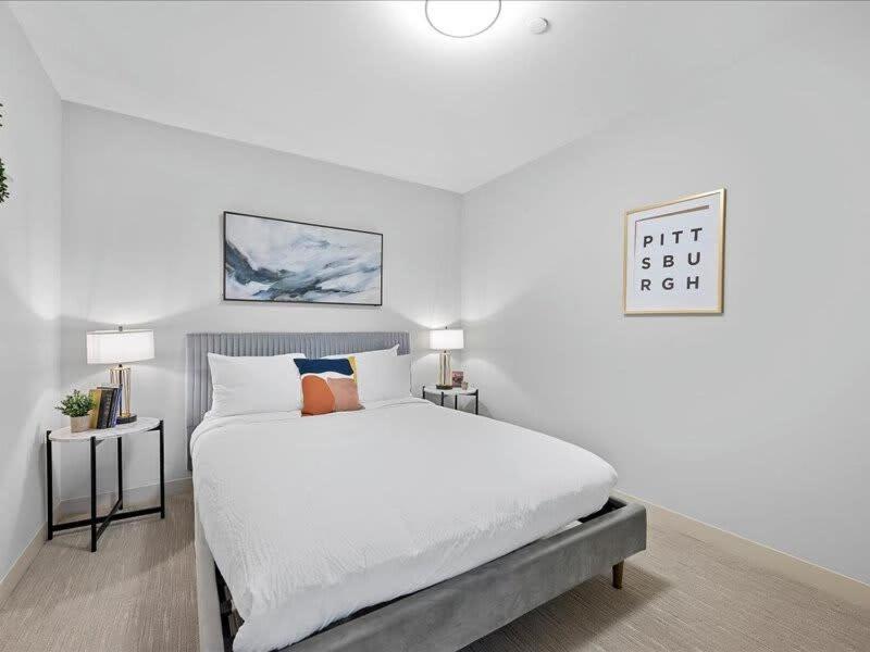 Cozysuites Lavish 1Br, Downtown Pittsburgh Extérieur photo